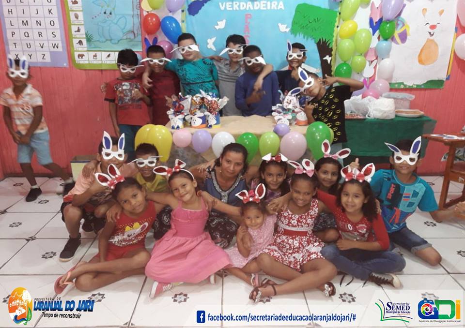 Escolas de Educação Infantil realizam projetos em homenagem às datas comemorativas dos meses de Março e Abril.
